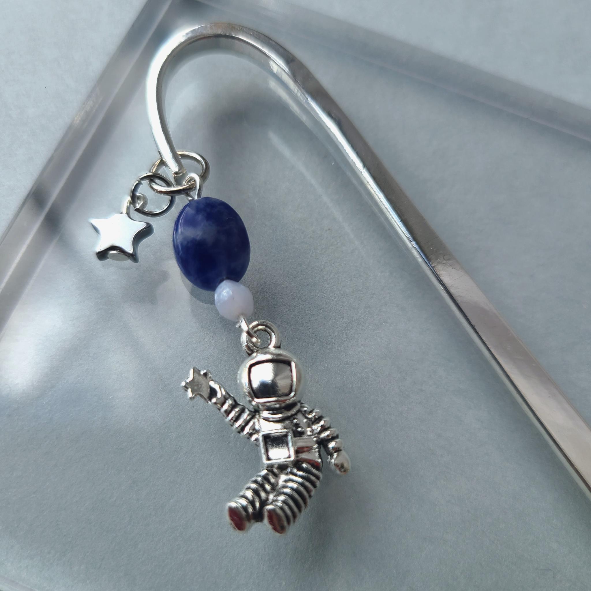 【Hello！宇宙と本のしおり】 ブックマーカー（絵本・図書館・天体観測・地球・星空等が好きな方へ） 《ギフト配送対応》